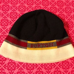 🎩”BURTON” Beanie/Toboggan ((LIKE NEW))🎩